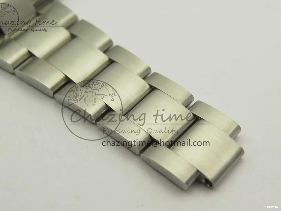 Best Green SA3135 904L on Ceramic V9F 116610 1:1 SS LV Edition Bracelet Submariner 0511